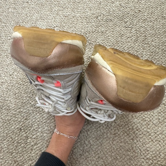 Nike Air Max 98 in Orewood Brown, Size 8 - Picture 7 of 12